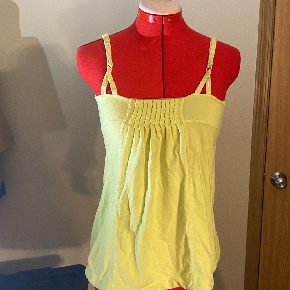 Lululemon yellow sport tank top.” Sz M